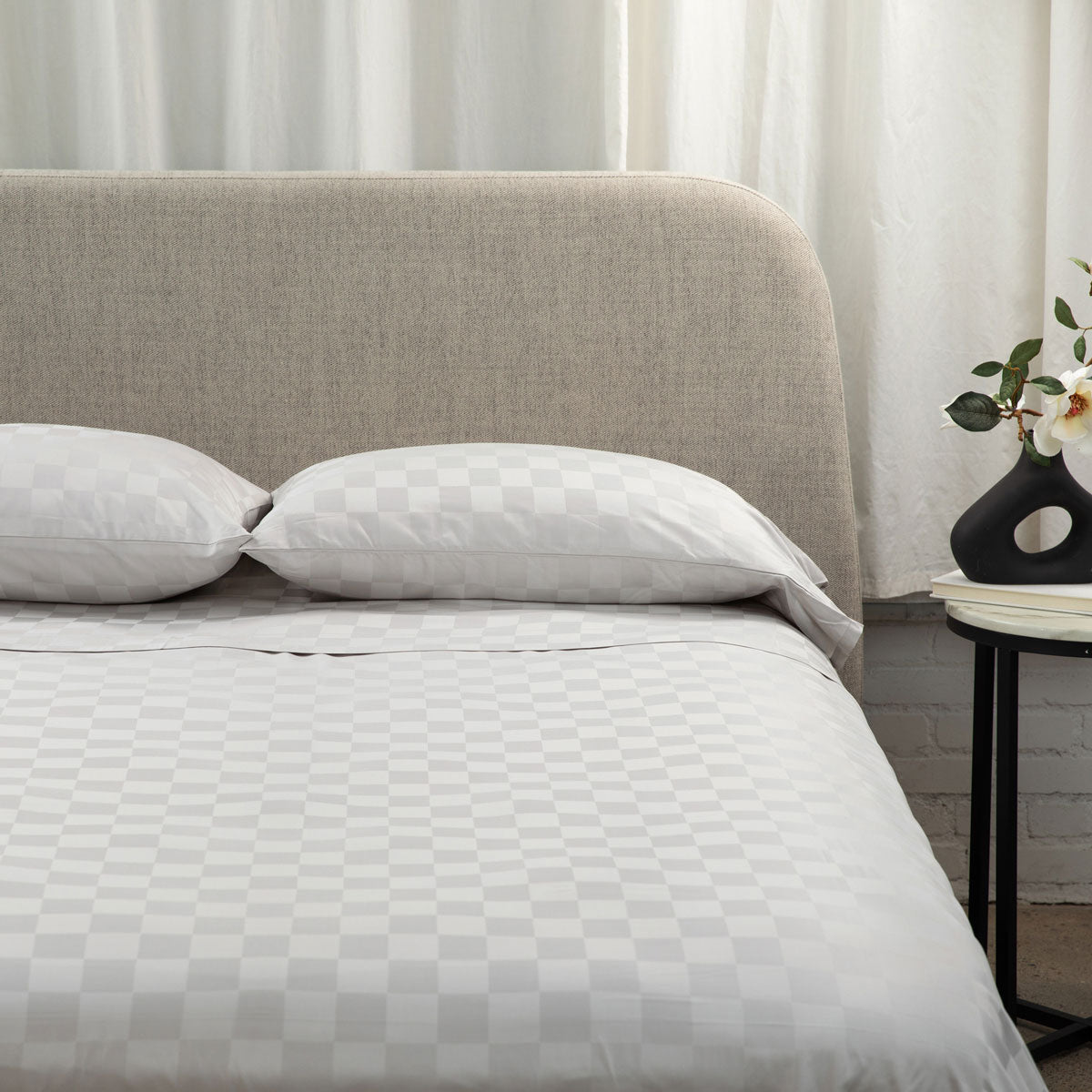 #color_gray checkers