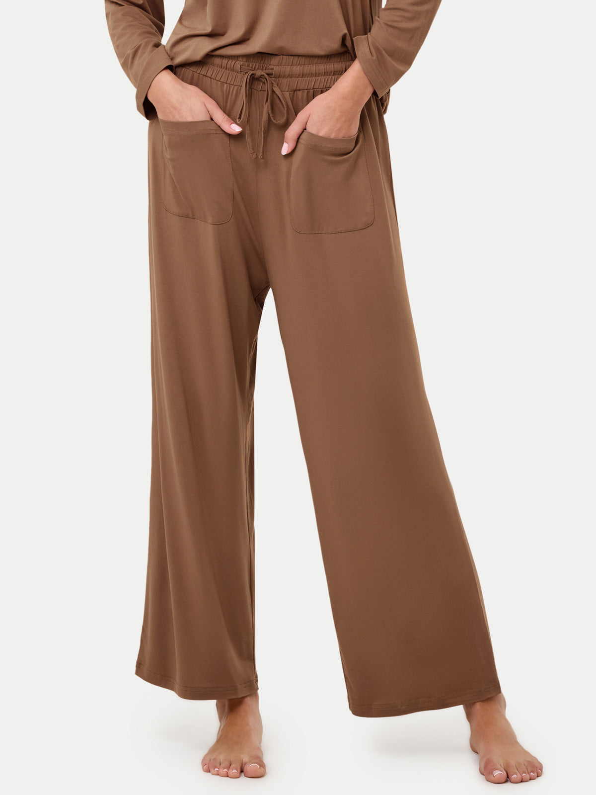 #color_acorn / Celina is 5'10½″ wearing a size S