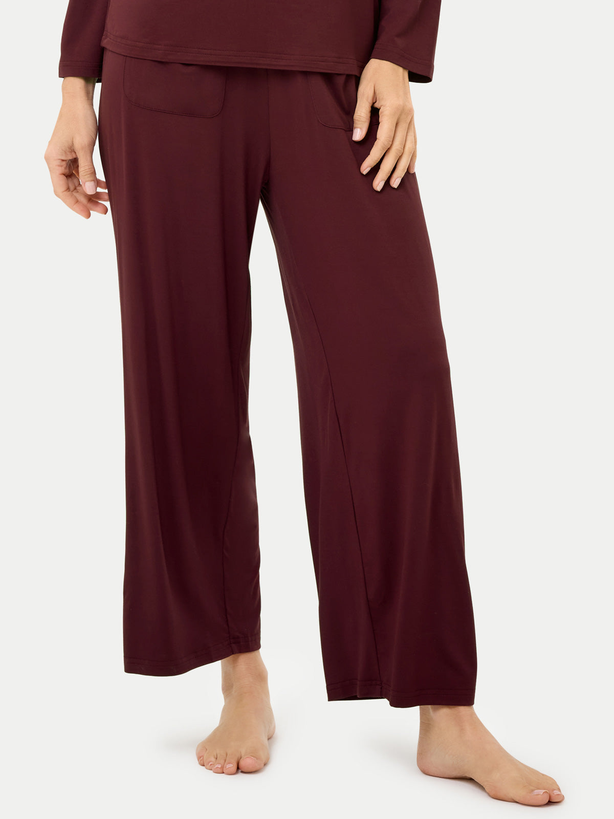 #color_cabernet / Carlye is 5′8½″ wearing a size S
