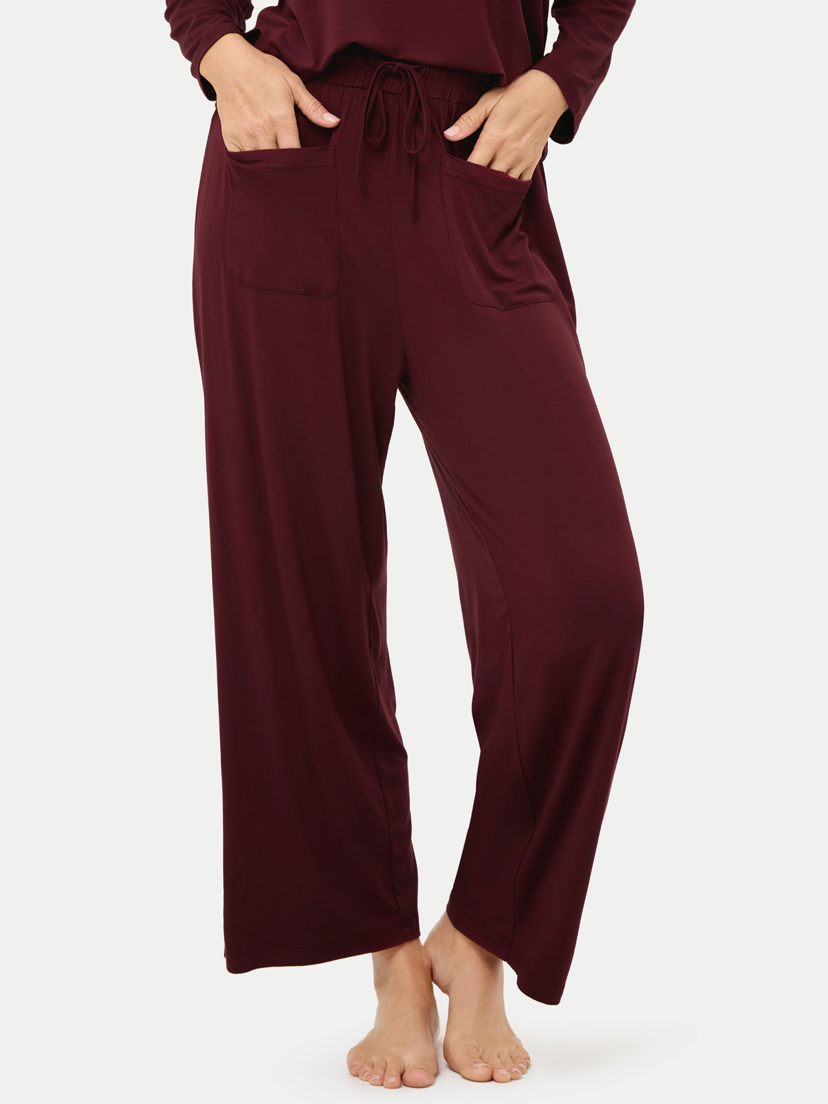#color_cabernet / Carlye is 5′8½″ wearing a size S