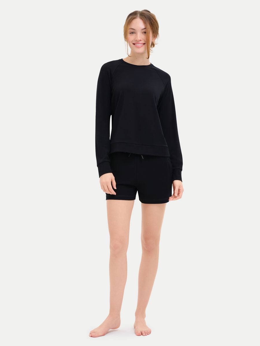 #color_black / Georgia is 5′9″ wearing a size S