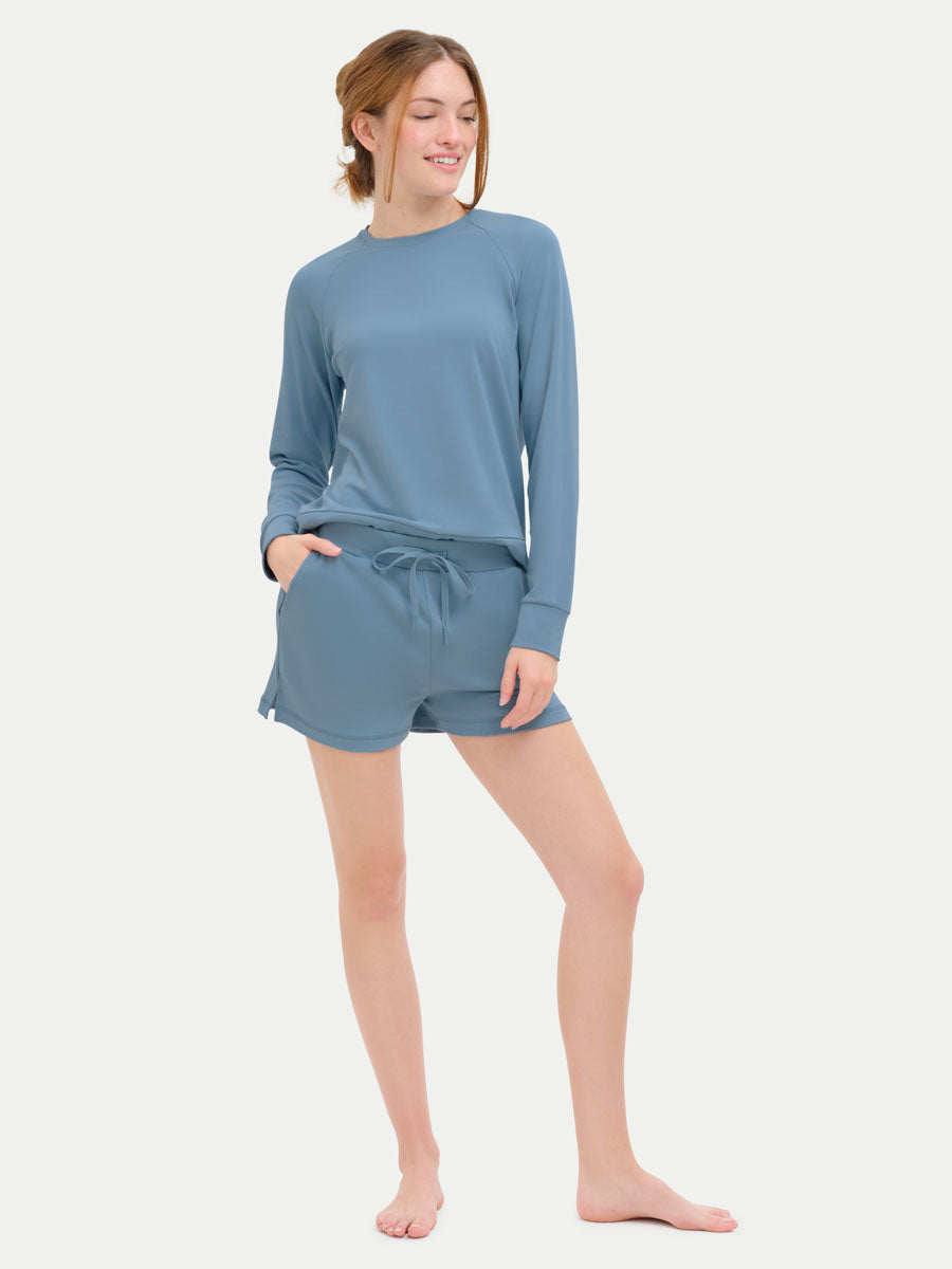 #color_coastal blue / Georgia is 5′9″ wearing a size S