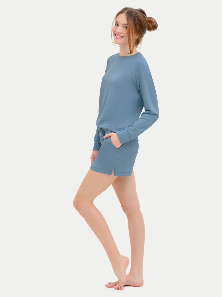 #color_coastal blue / Georgia is 5′9″ wearing a size S