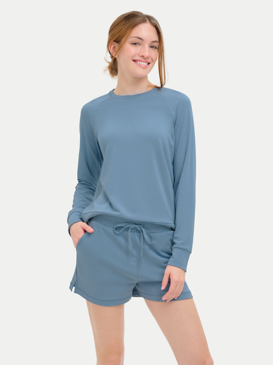 #color_coastal blue / Georgia is 5′9″ wearing a size S