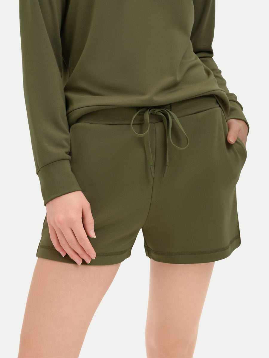 #color_olive / Georgia is 5′9″ wearing a size S