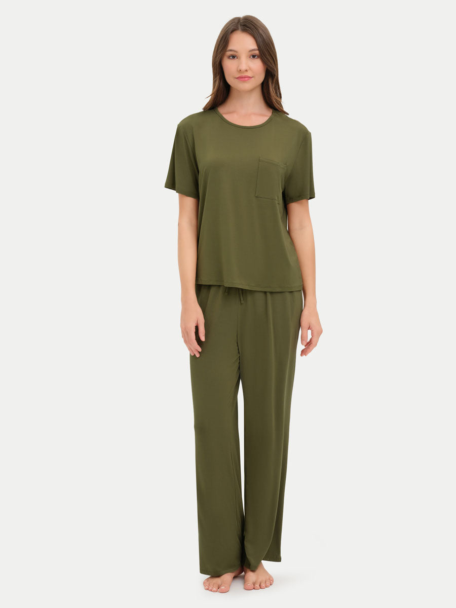 #color_olive / Crystiana is 5′11″ wearing a size S