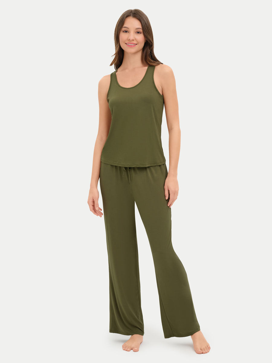 #color_olive / Crystiana is 5′11″ wearing a size S