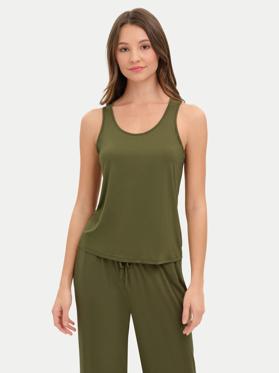 #color_olive / Crystiana is 5′11″ wearing a size S