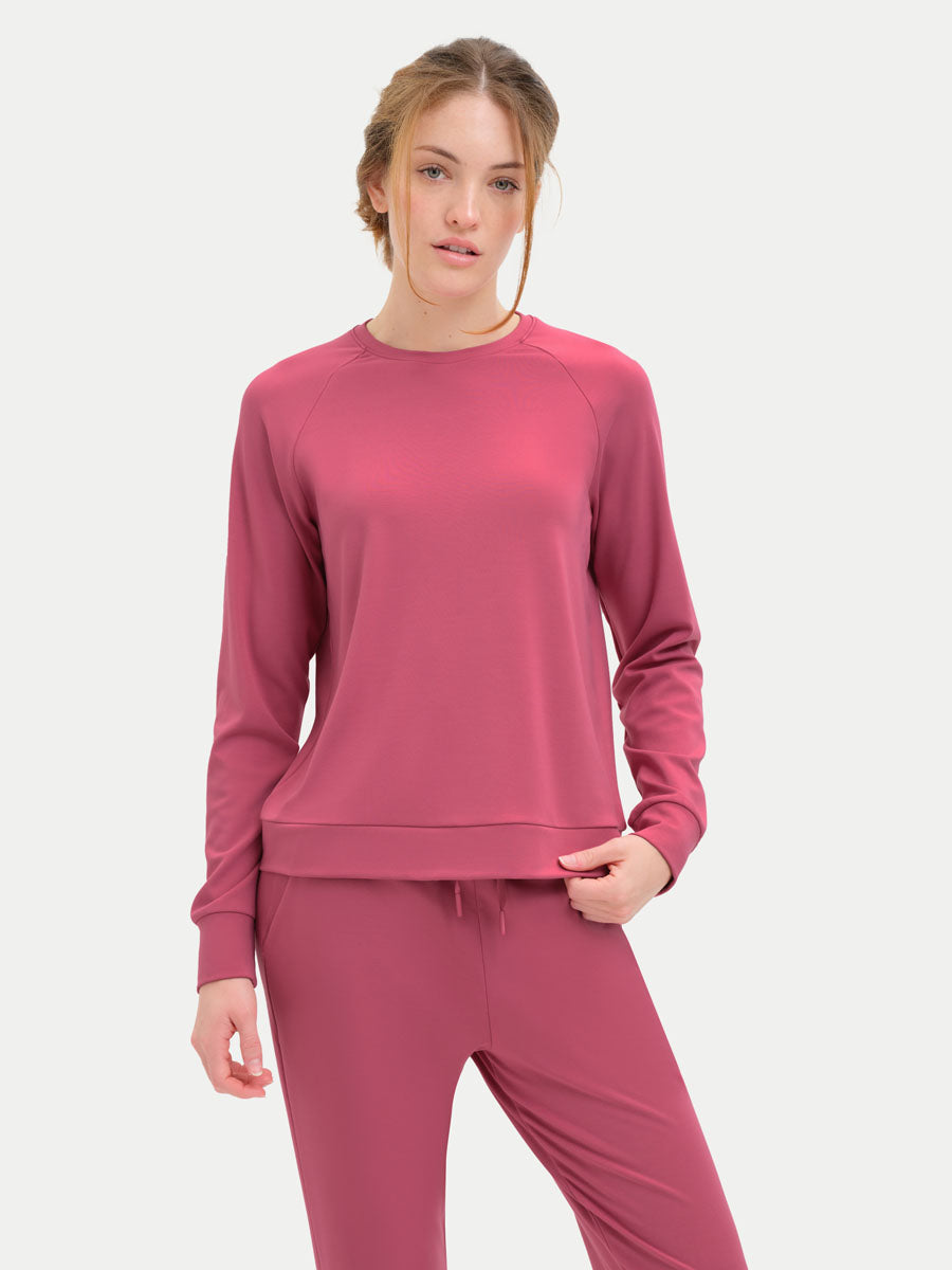 #color_rose wine / Georgia is 5′9″ wearing a size S