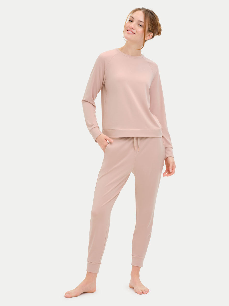 #color_sepia rose / Georgia is 5′9″ wearing a size S