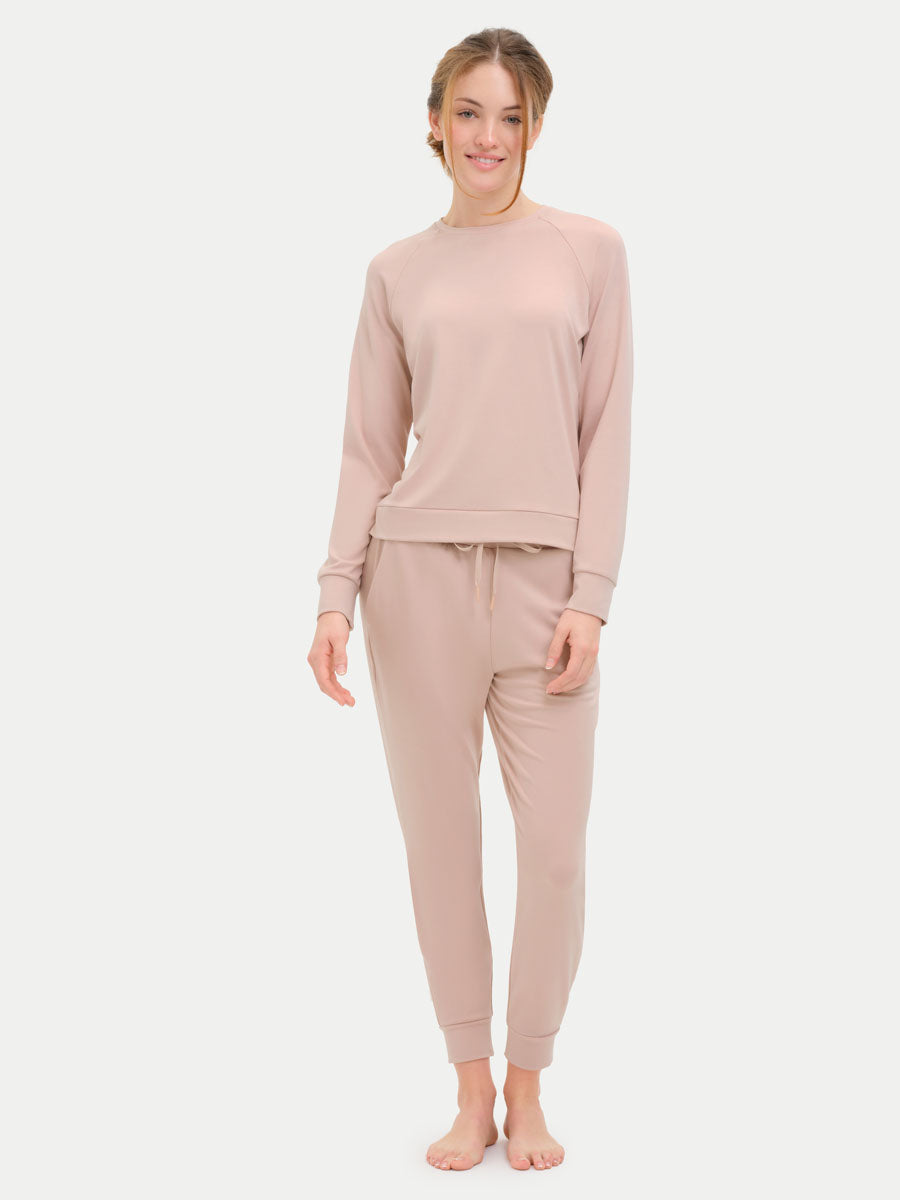 #color_sepia rose / Georgia is 5′9″ wearing a size S