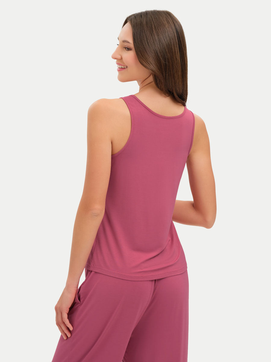 #color_rose wine / Crystiana is 5′11″ wearing a size S
