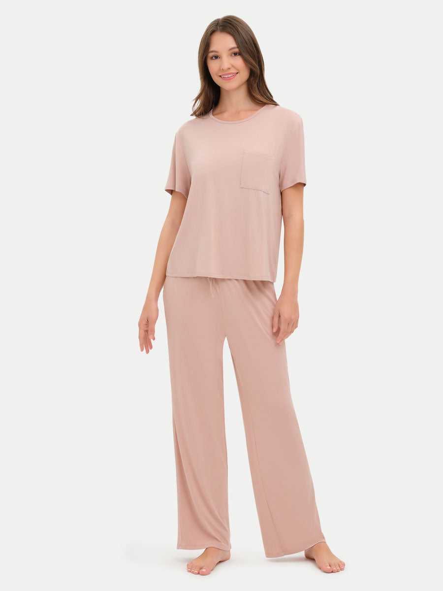 #color_sepia rose / Crystiana is 5′11″ wearing a size S