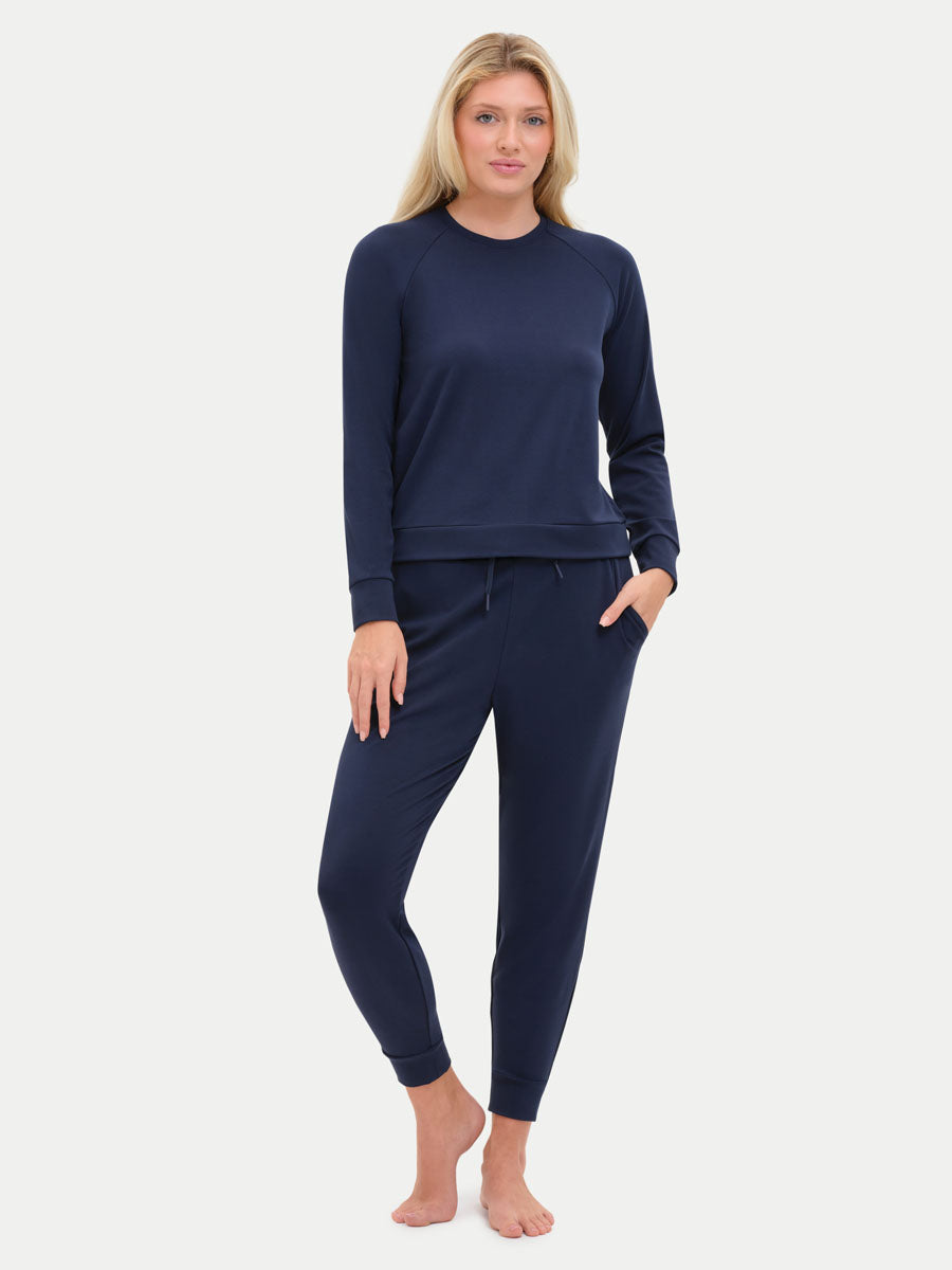 #color_navy / Preslie is 5′10″ wearing a size S