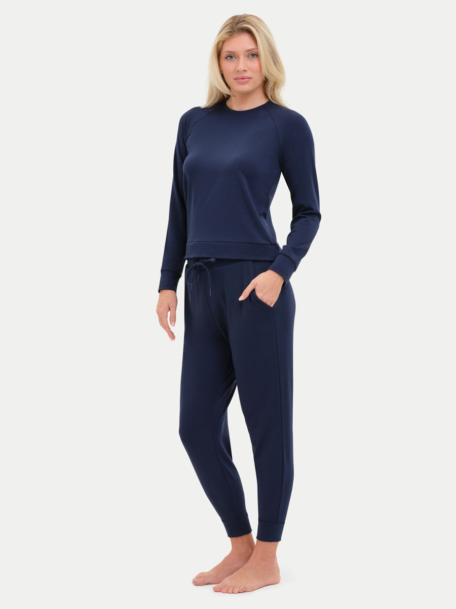 #color_navy / Preslie is 5′10″ wearing a size S