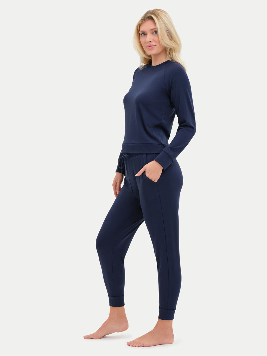 #color_navy / Preslie is 5′10″ wearing a size S