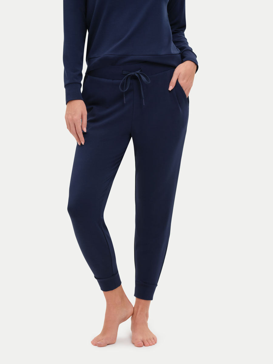 #color_navy / Preslie is 5′10″ wearing a size S