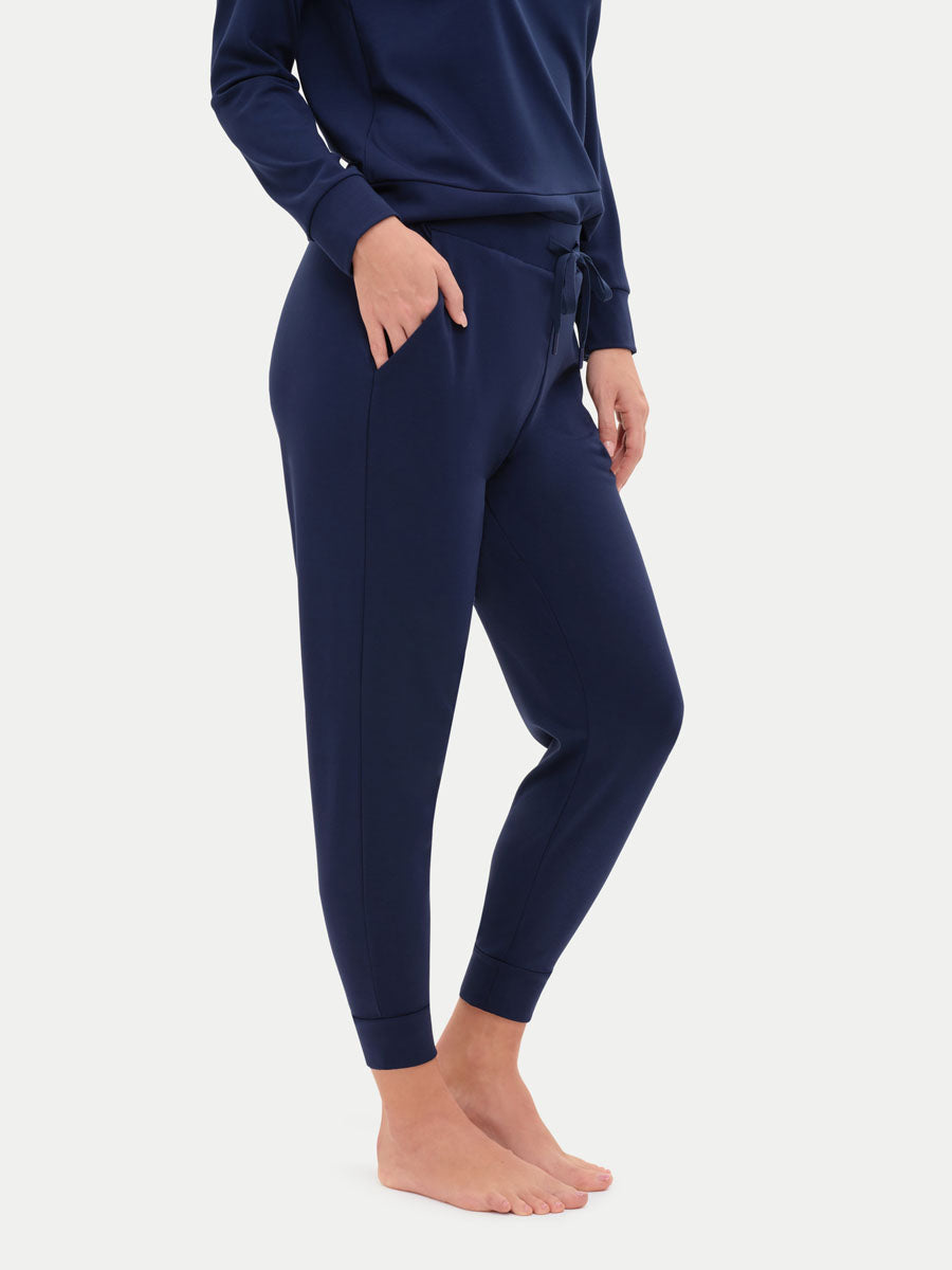 #color_navy / Preslie is 5′10″ wearing a size S