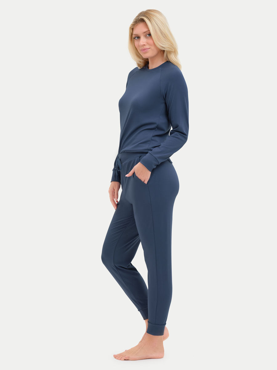 #color_blue ice / Preslie is 5′10″ wearing a size S