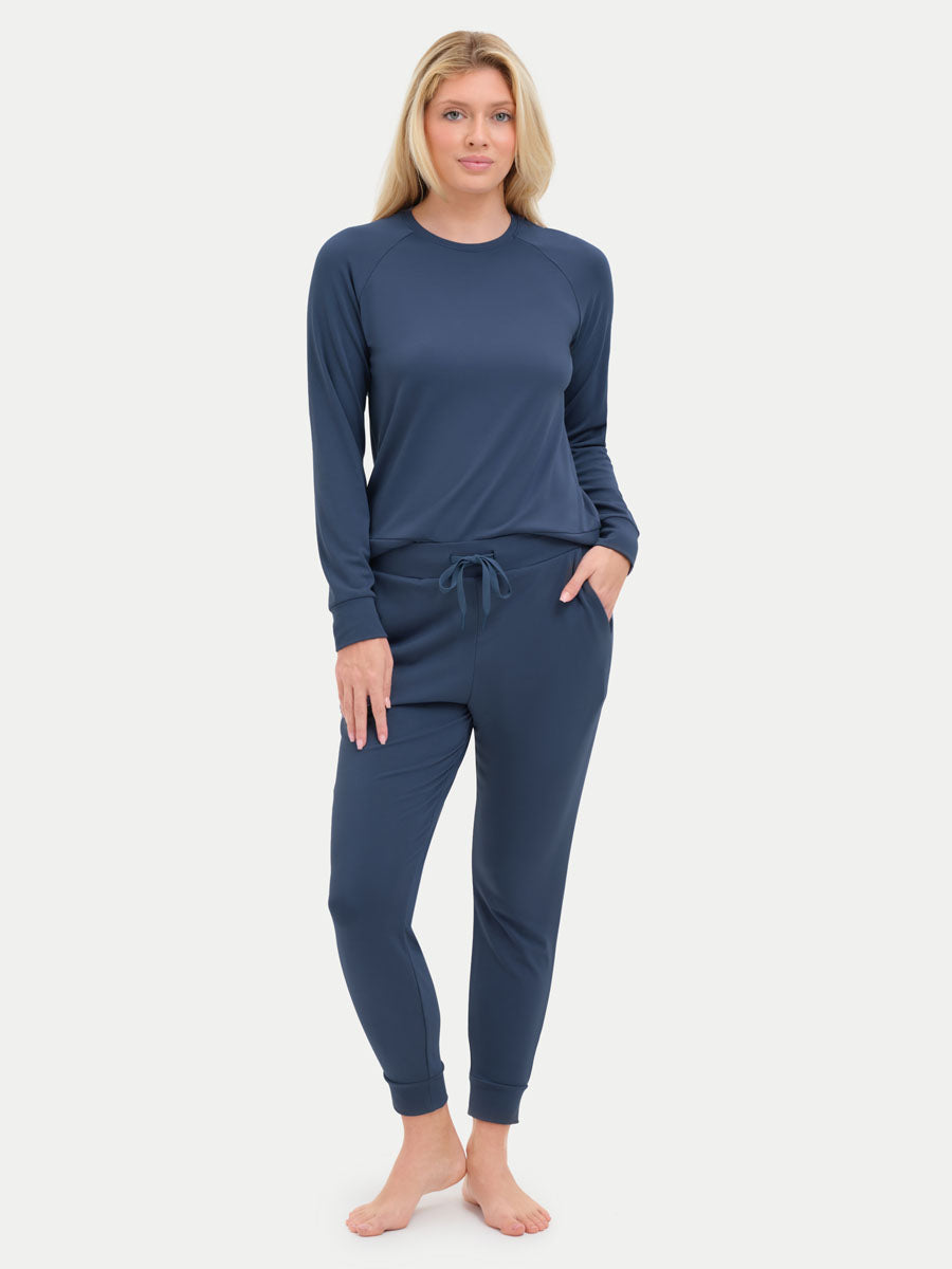 #color_blue ice / Preslie is 5′10″ wearing a size S