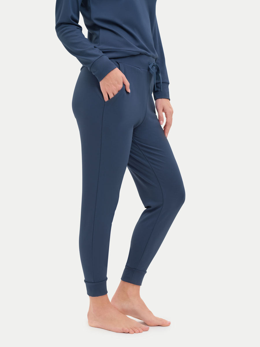 #color_blue ice / Preslie is 5′10″ wearing a size S