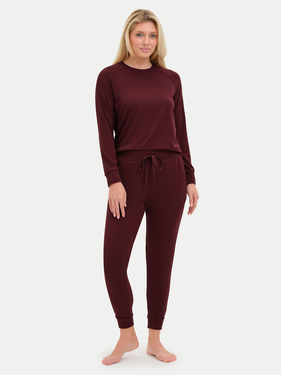 #color_cabernet / Preslie is 5′10″ wearing a size S