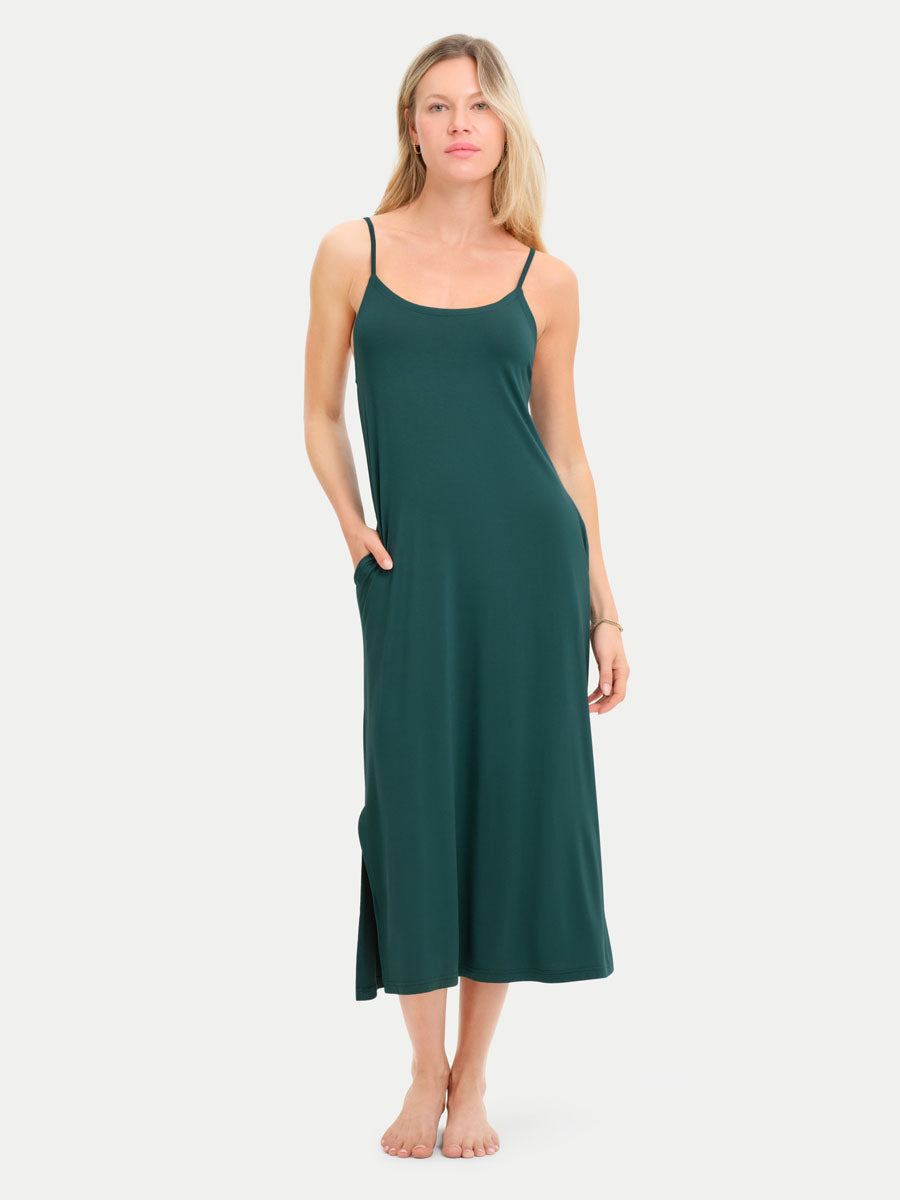 #color_forest green/ Antonia is 5′9″ wearing a size XS