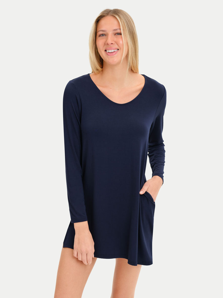 #color_navy / Rayna is 5'10½'' wearing a size S