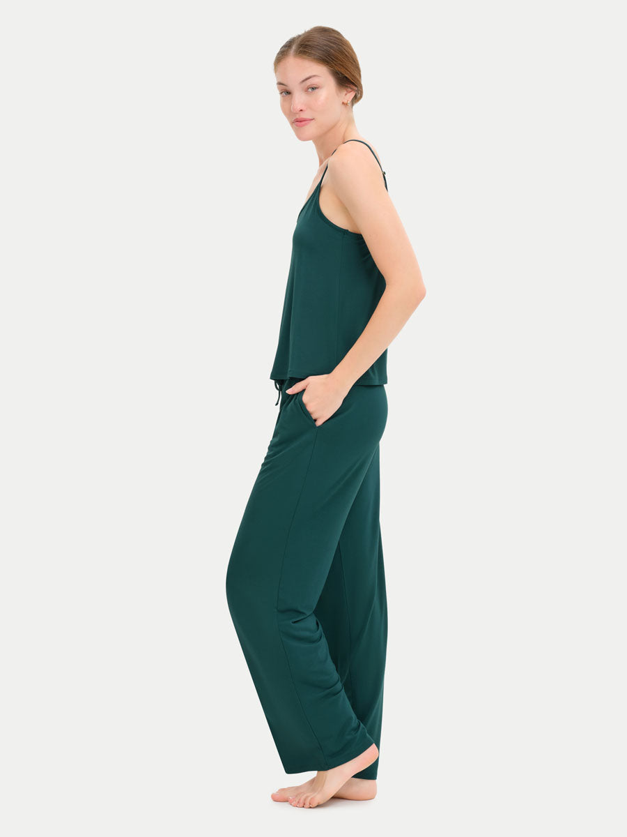 #color_forest green / Georgia is 5′9″ wearing a size XS