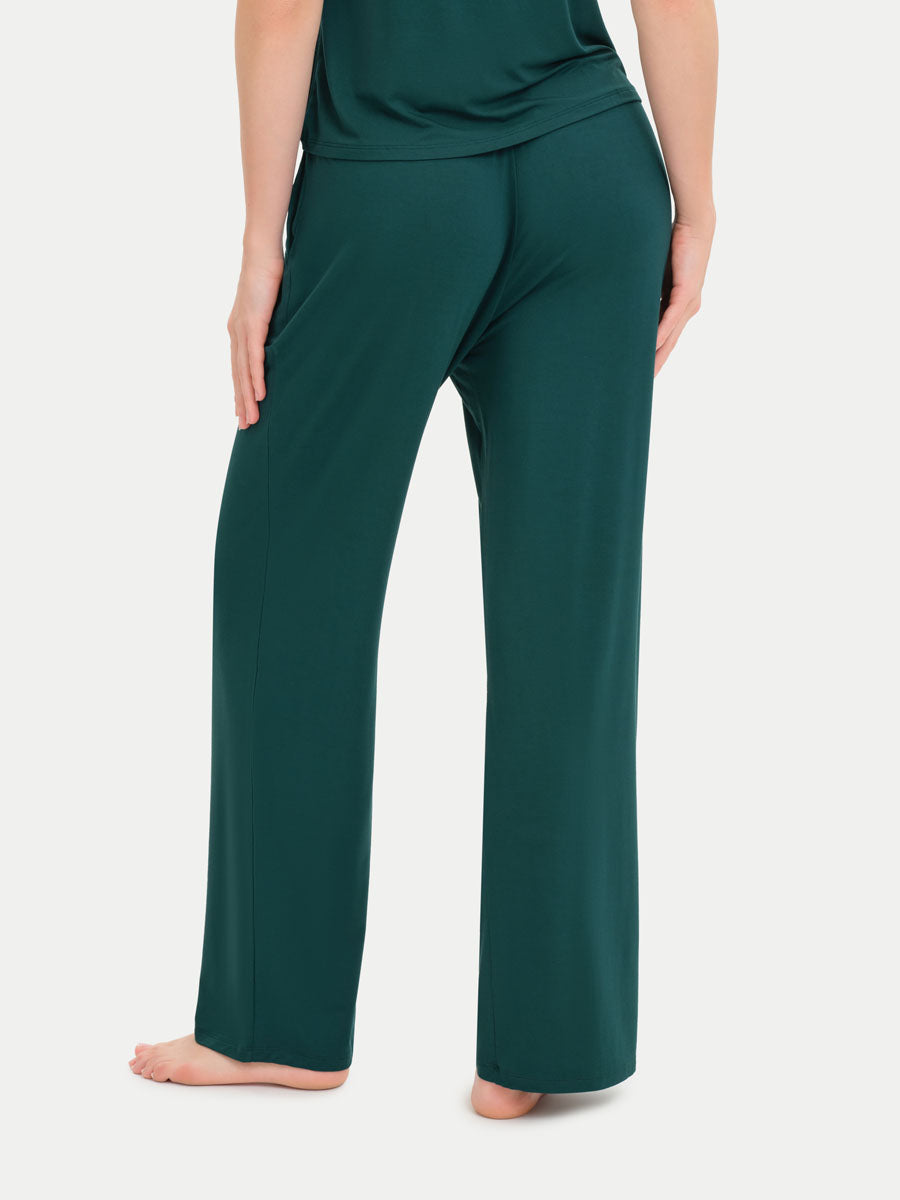 #color_forest green/ Georgia is 5′9″ wearing a size XS