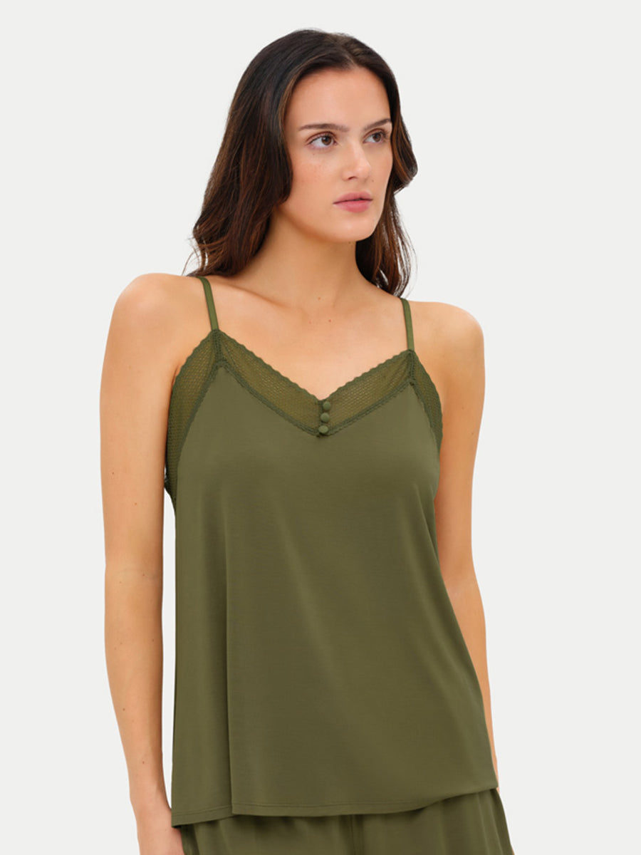 #color_olive / Femka is 5′9″ wearing a size S