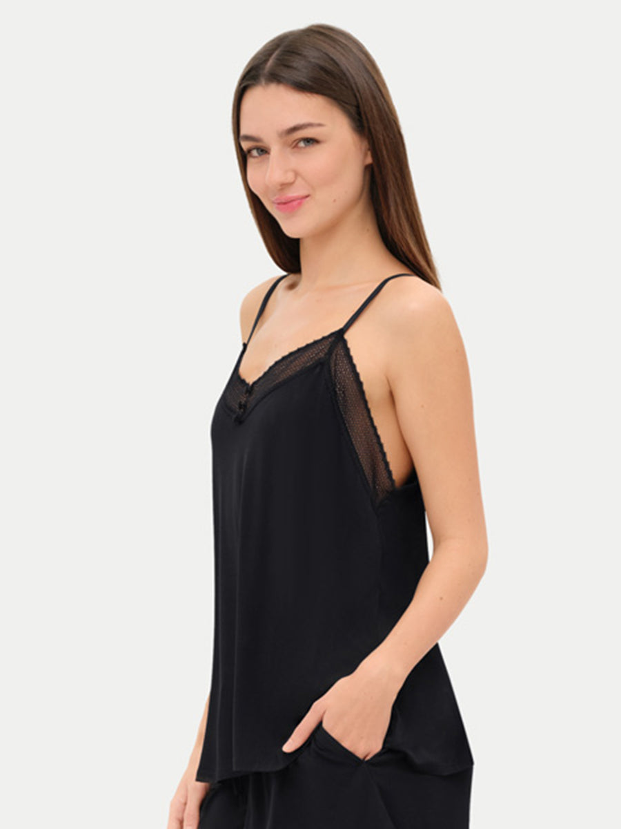 #color_black / Anna is 5′9″ wearing a size S