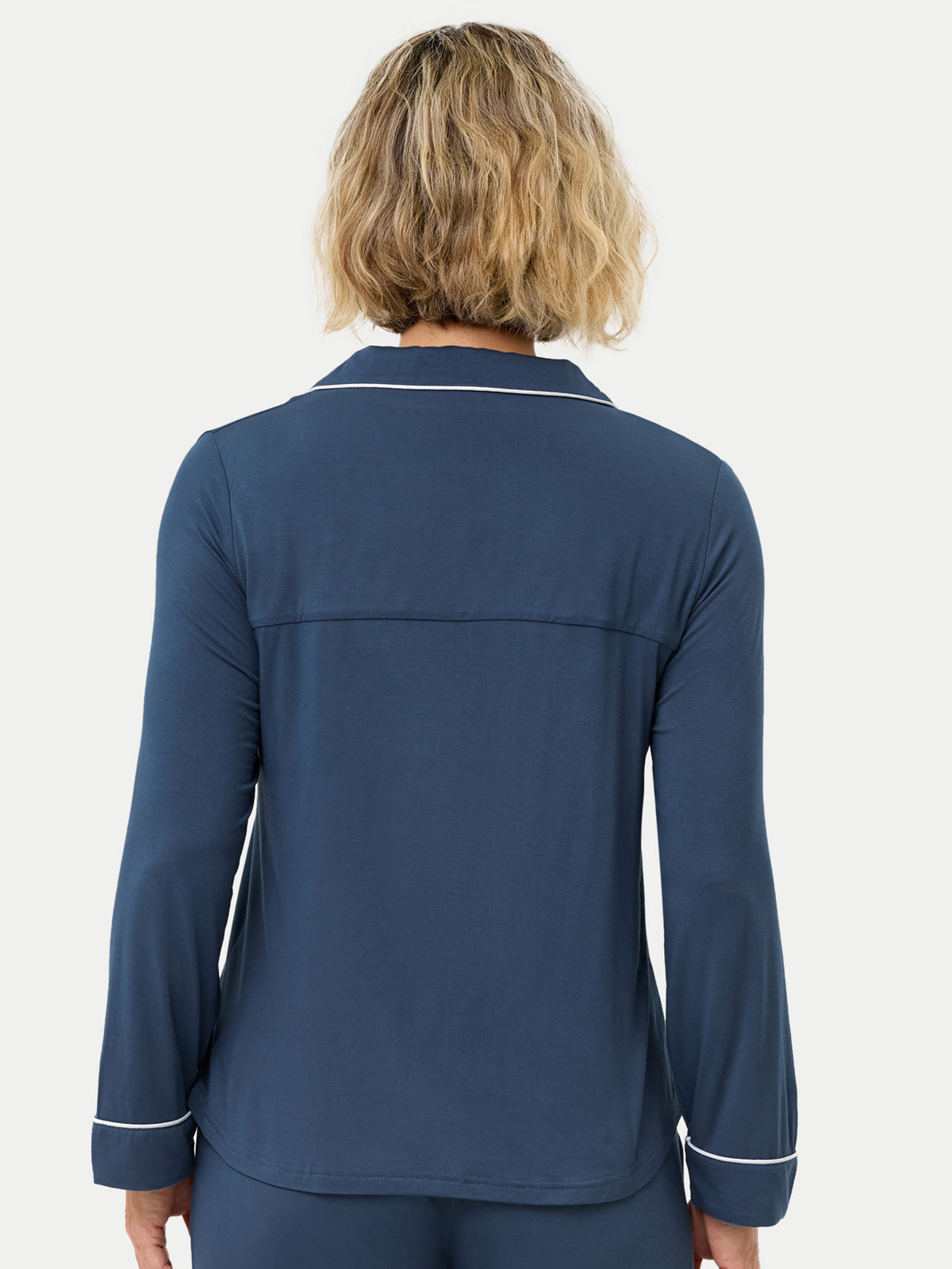 #color_blue ice / Fernanda is 5′8″ wearing a size S