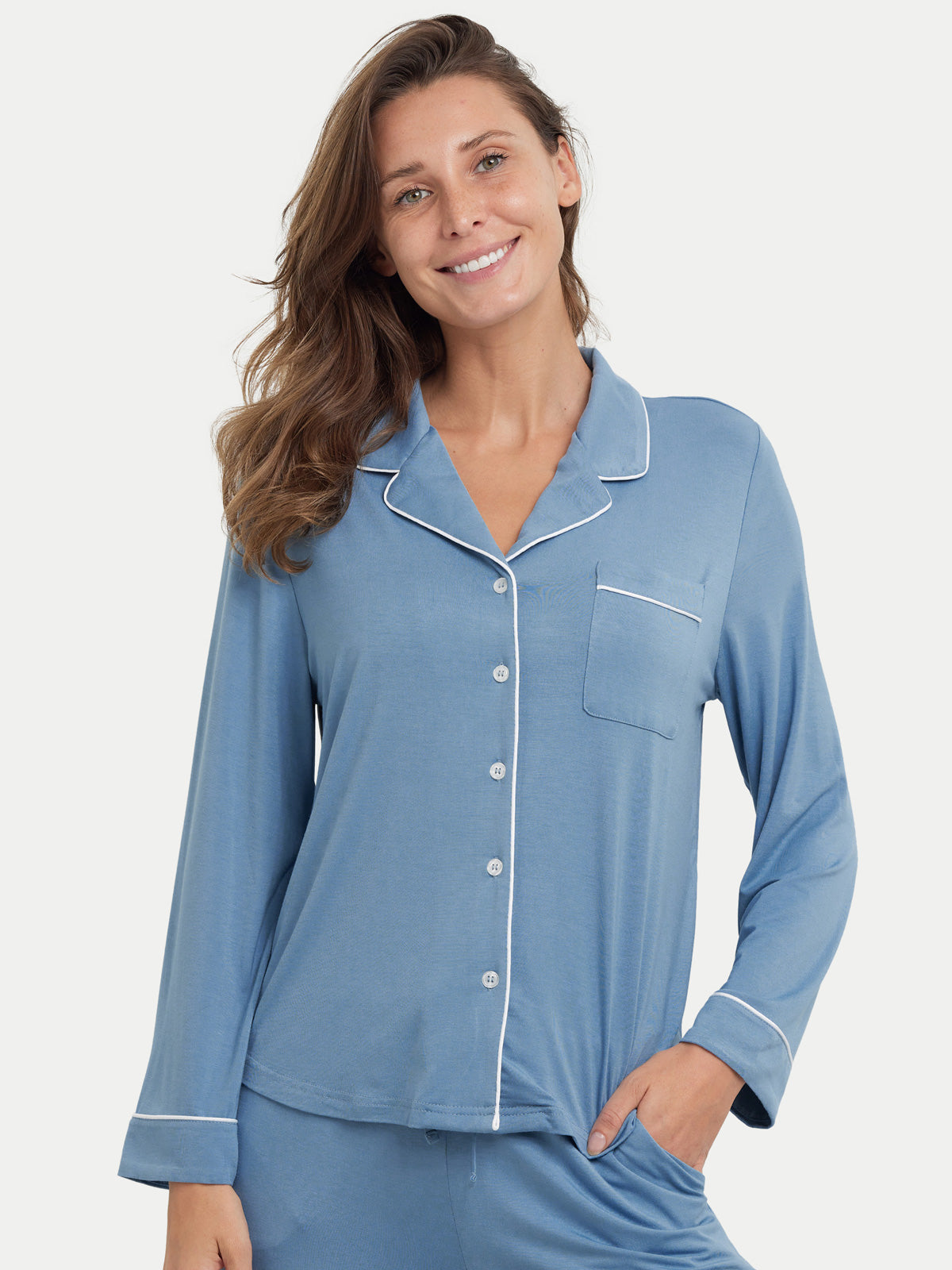 #color_coastal blue / Julianne is 5′11″ wearing a size S