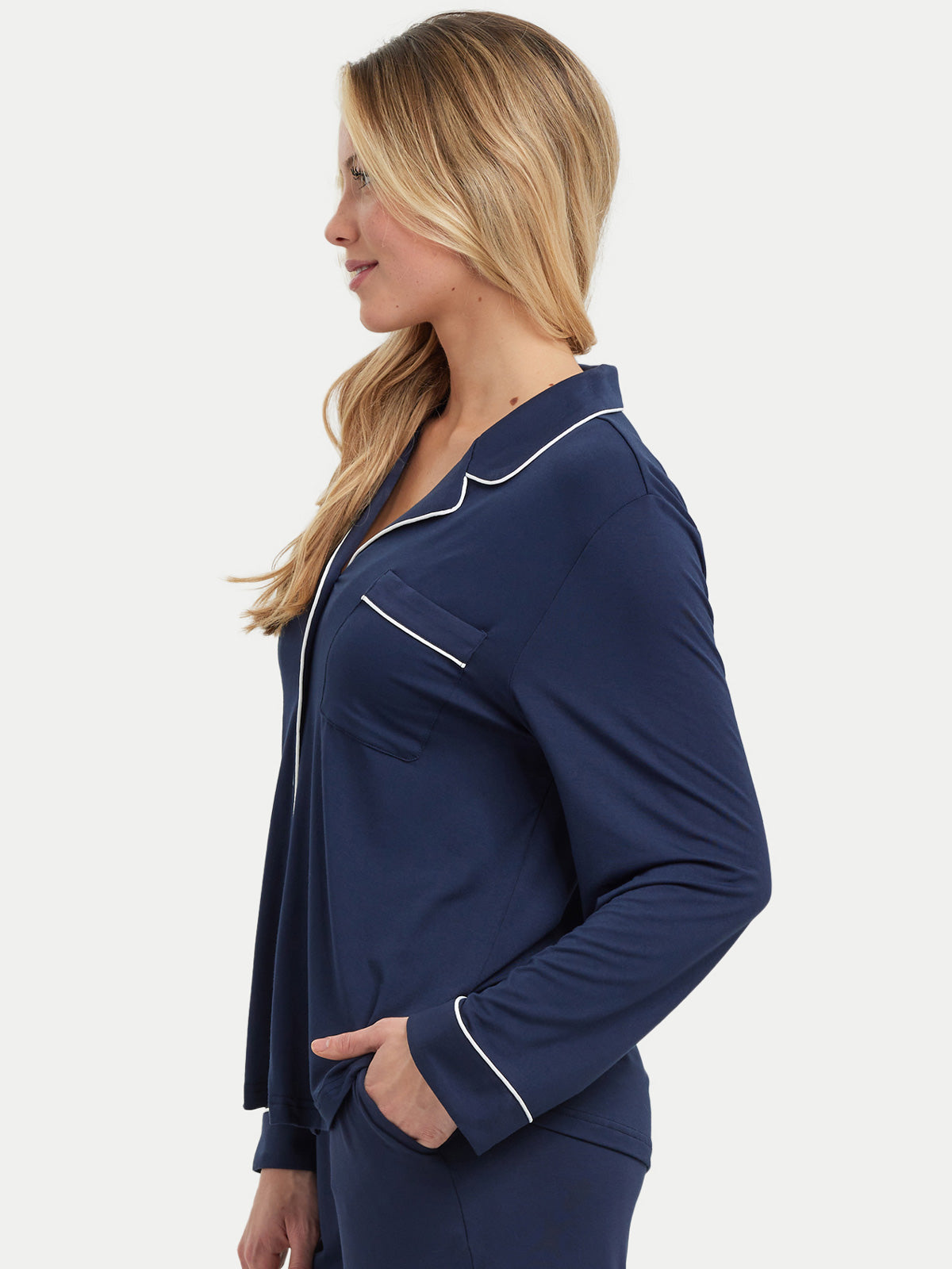 #color_navy / Hannah is 5′9″ wearing a size S