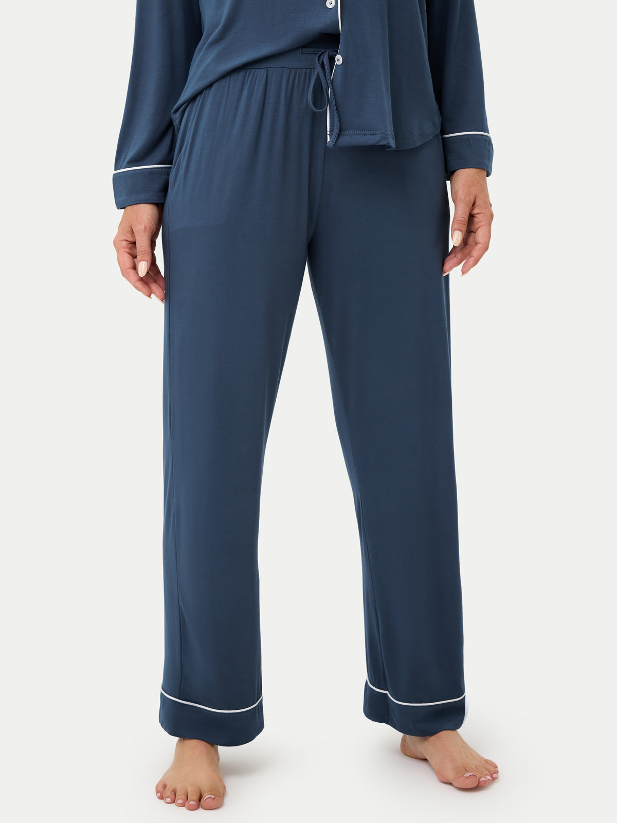 #color_blue ice / Fernanda is 5′8″ wearing a size S