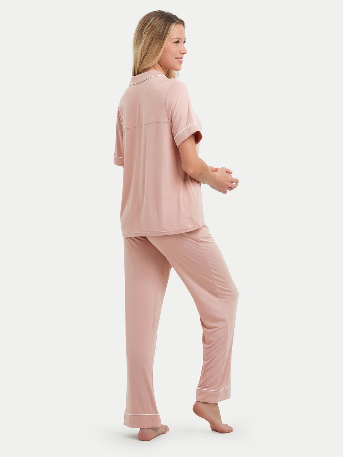 #color_sepia rose / Hannah is 5′9″ wearing a size S